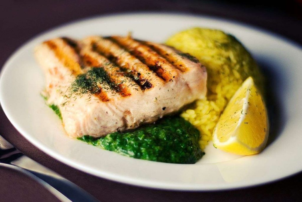 Best Lemon Garlic Grilled Salmon Recipe